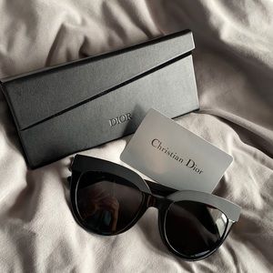 CHRISTIAN DIOR SUNGLASSES